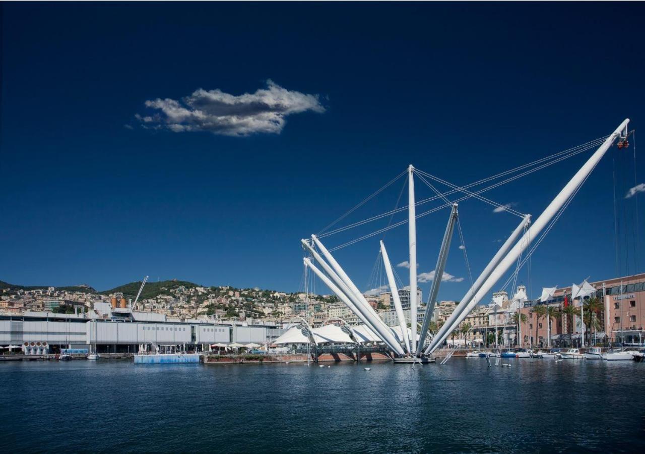 La Superba - Parcheggio Gratis Nel Cuore Di Genova Esterno foto