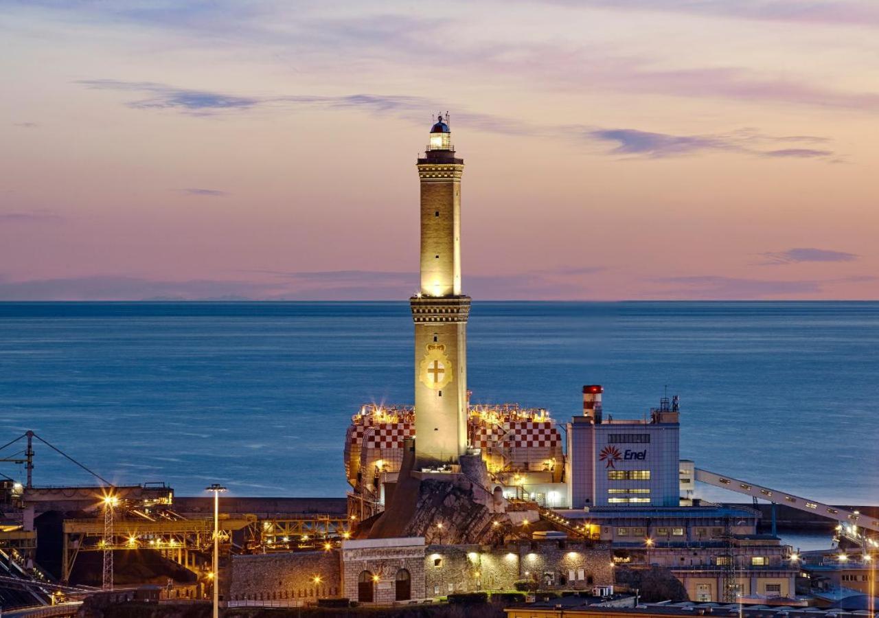 La Superba - Parcheggio Gratis Nel Cuore Di Genova Esterno foto